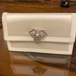 Valerie Stevens wedding clutch